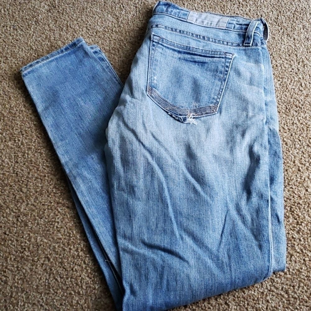 Textile Elizabeth & James (Olsen twins) Debbie Jeans 29 distressed